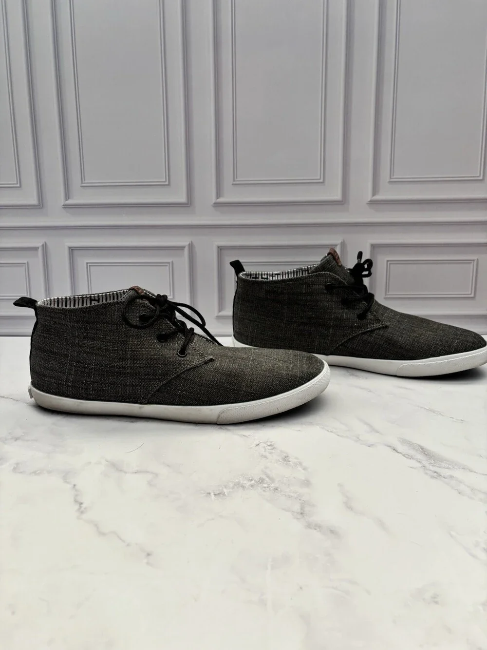Ben Sherman Men’s Gray/White Canvas Lace-Up Sneakers Round Toe US 12 EU 45